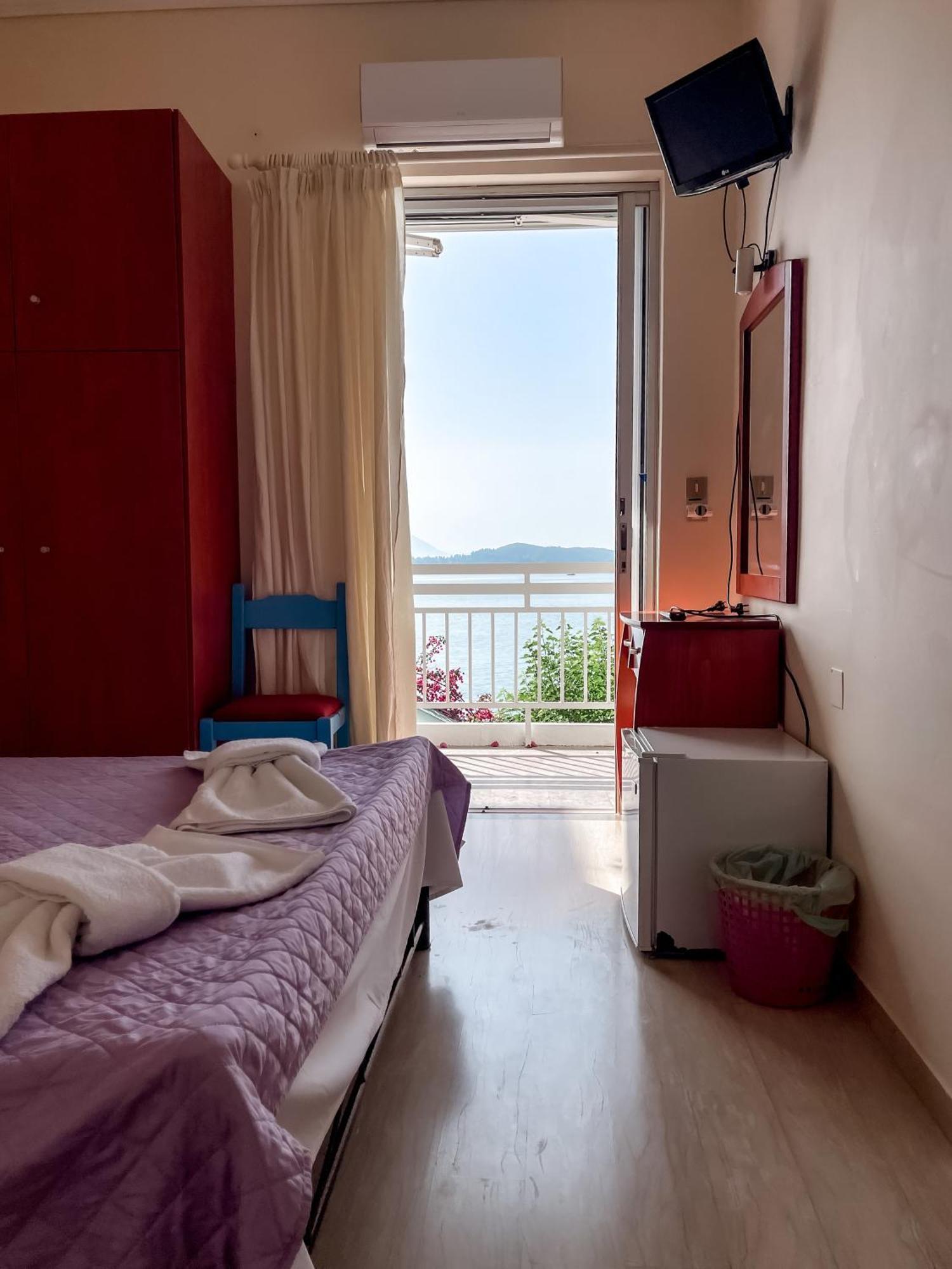 Avli Studios Nydrí Rom bilde